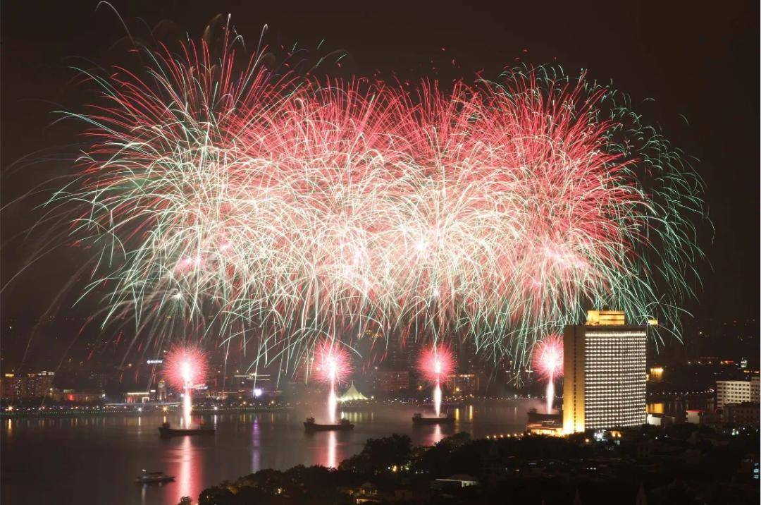 春节将至,广州这些区域可燃放烟花,赶紧看看吧~_爆竹_规定_单位