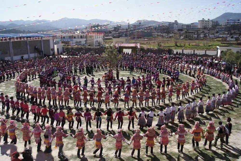 了解楚雄,只知道左脚舞是不够的!_禄丰_舞蹈_传统