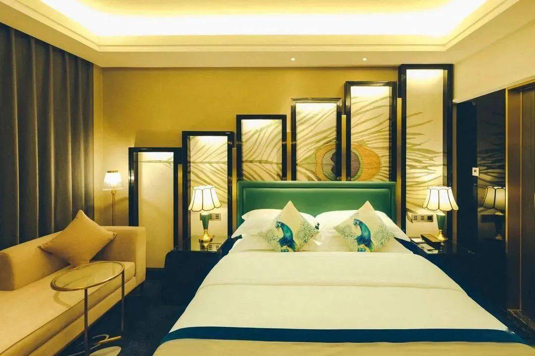 孔雀湖酒店(四星)芒市宾馆(五星)星级宾馆有这些>>hotel翡华温泉度假