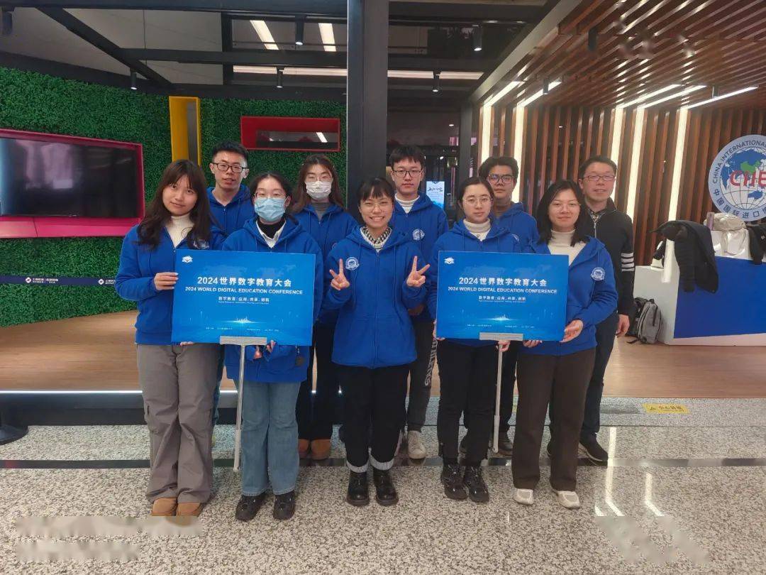 在组委会及上外徐建波,王炎昊两位老师