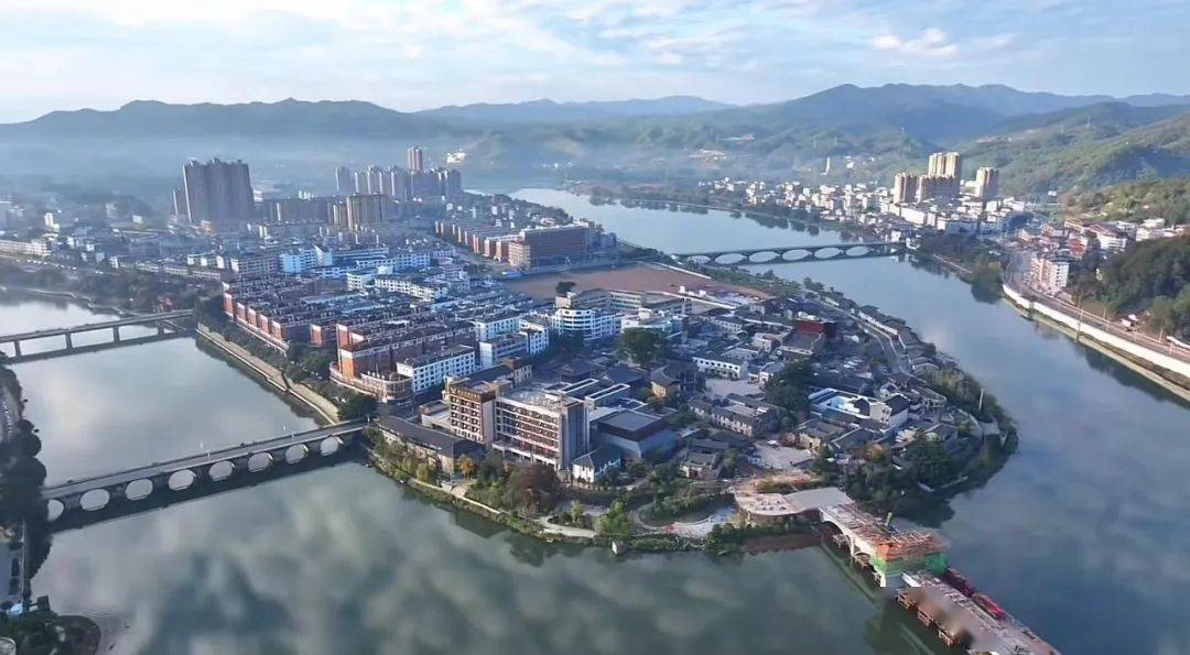 恭贺新春丨会昌县住房和城乡建设局向您拜年啦_工作_项目_群众