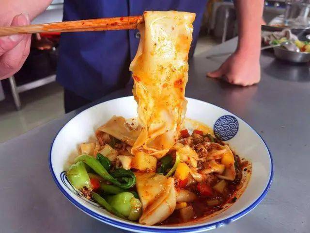 去陕西旅游,这6种"特色美食"一定要尝尝,外地有钱也到