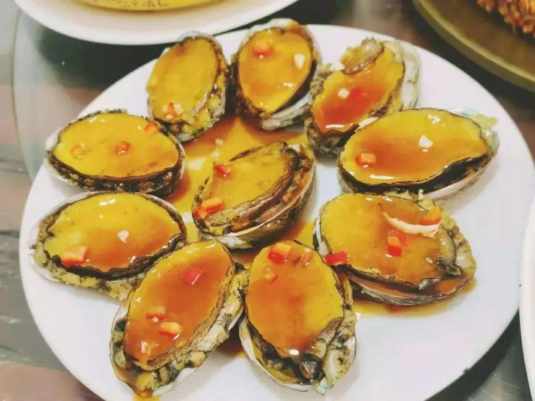 山东各地特色"年夜饭"上桌_泰山_枣庄_鲍鱼