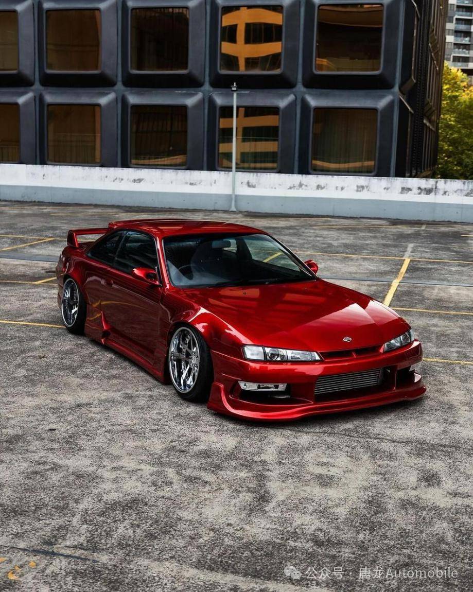 除了引人注目的外观设计之外,s14 silvia还拥有出色的性能表现.