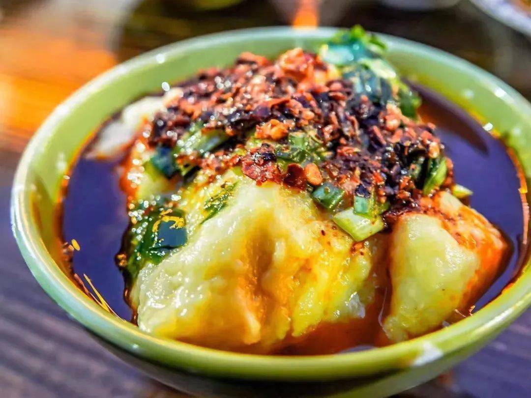 香味绕口临洮洋芋搅团就是这个味儿就像和儿时的自己打了照面胃里面