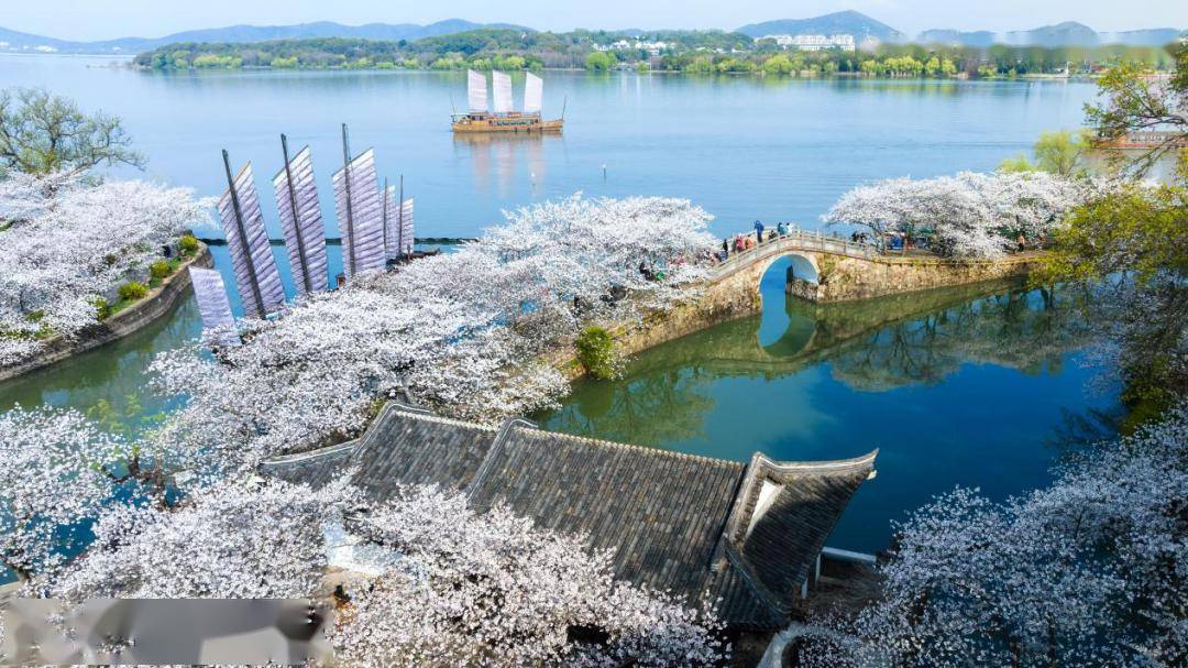 一起迈向春天!_太湖_无锡_山水