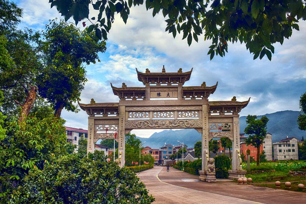 大陈村在永康的第三天,与影视剧组来一场偶遇.