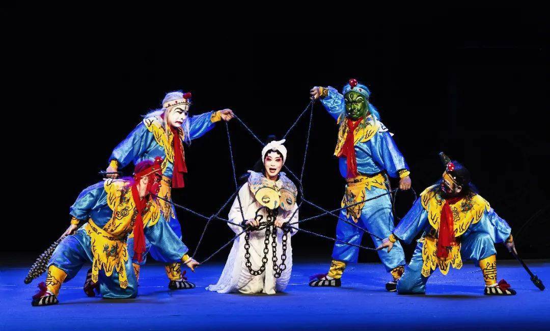 "龙腾东海·福满泉州"民俗踩街阵容剧透!