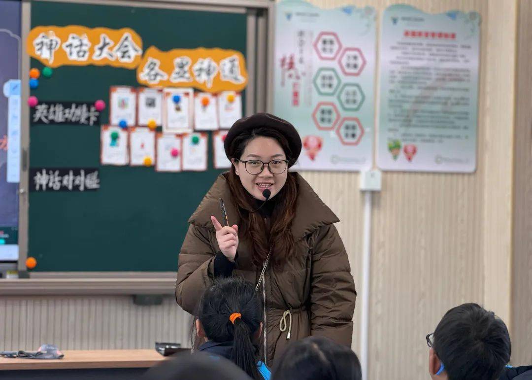 書香浸潤校園,閱讀點亮人生 ——柯城區城南小學第五