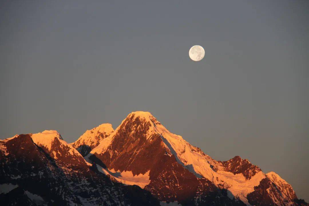 云南春节出游照这样拍,惊艳朋友圈!