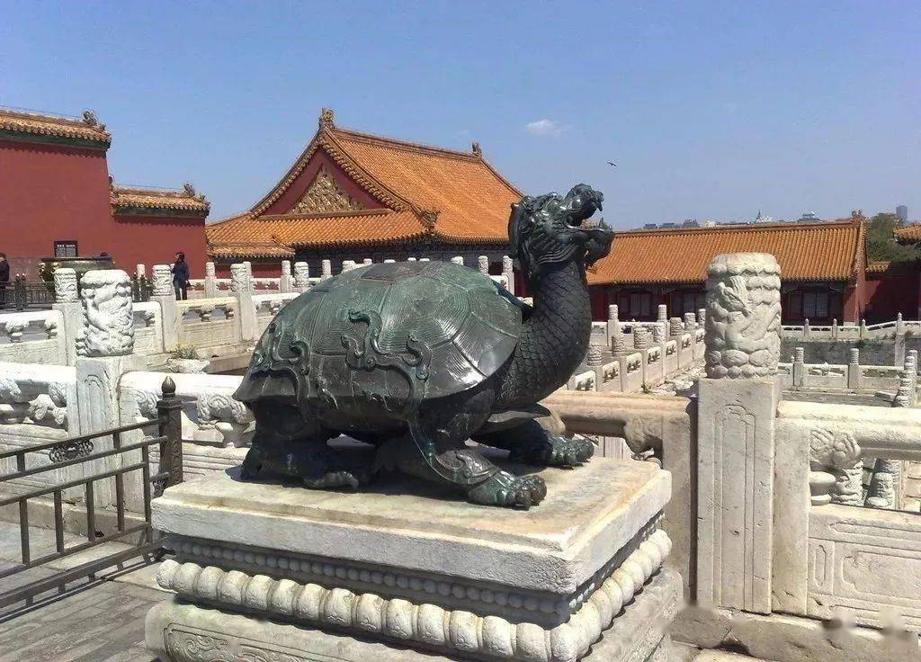 fuxi (负屃,fùxì)-the eighth son, most chinese dra