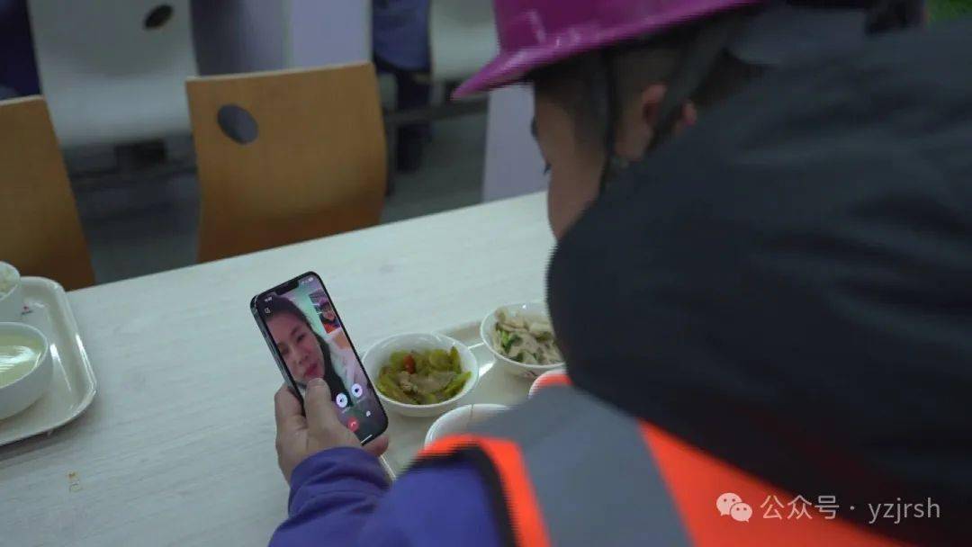 新春走基层:实干拼出新春"敬业福"_丁付顺_安德_生产