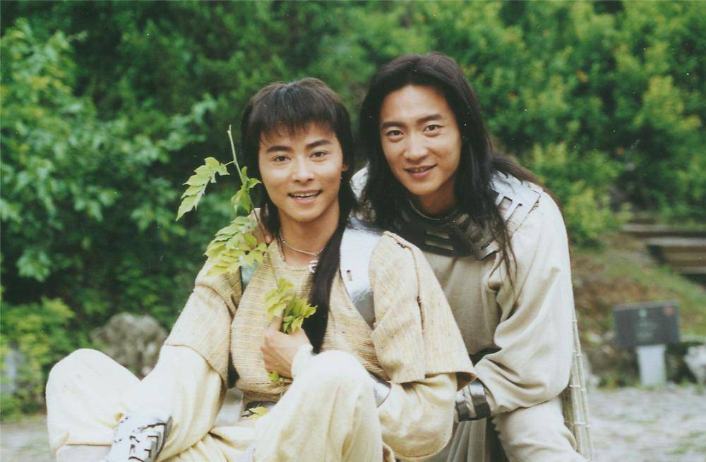 16岁就获得了武英级运动员称号;饰演童心的张晋,与杨俊毅一样也是武英