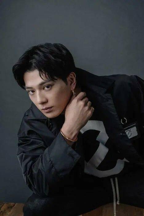 图源:優勢力娯楽日本男演员新田真剑佑因演出netflix真人版《海贼王