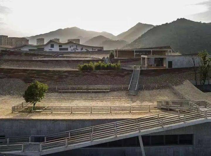 天下佳山水,古今推富春,去富阳开启一场"春江游龙"之