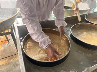 小粉皮铺出乡村振兴之路|新春走基层_内黄县_北流_河村