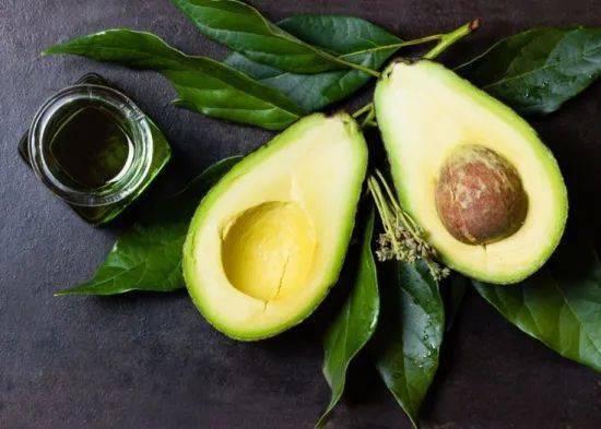 牛油果真能美容减肥吗:没有减肥功效,因为牛油果脂肪,