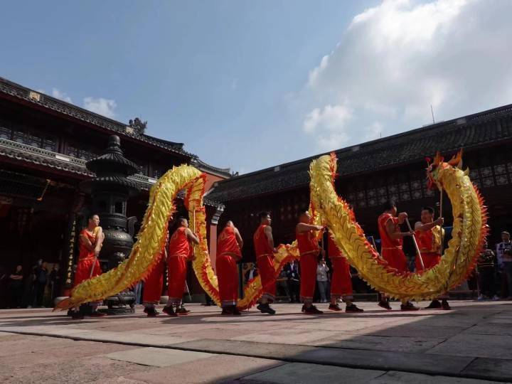 非遗寻龙|奉化布龙:两双龙凤胎,三代舞龙人_陈亮亮_陈