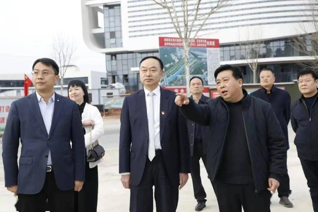 邝远平会长率队赴十堰市郧西县考察 郧西县县长王兵亲切会见