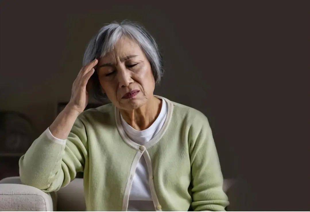 中国老年痴呆人数全球第一:茶喝越多,痴呆越多,是真的吗?_老年痴呆症_