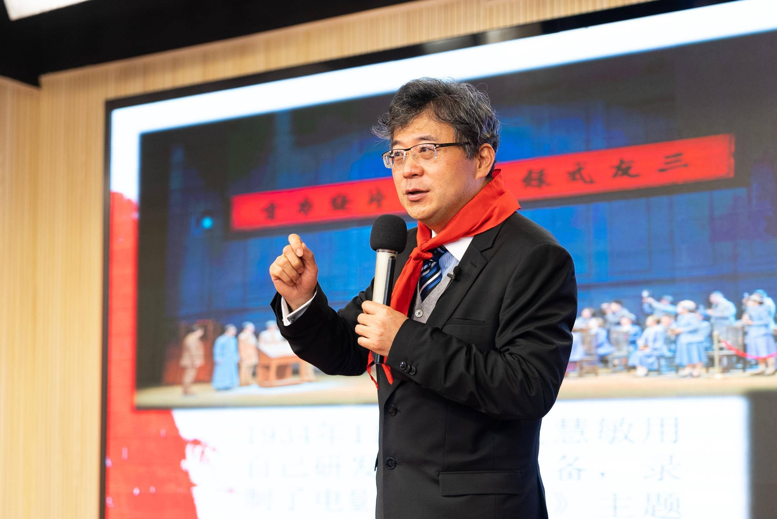 开学第一课,红色文化进校园_徐汇区_张庆新_上海