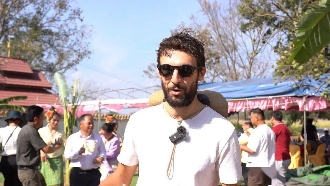 新县_勐腊县_活动