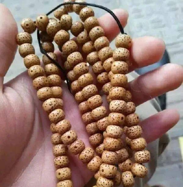 星月菩提造假也有等级之分?_阴皮_冰花_染色