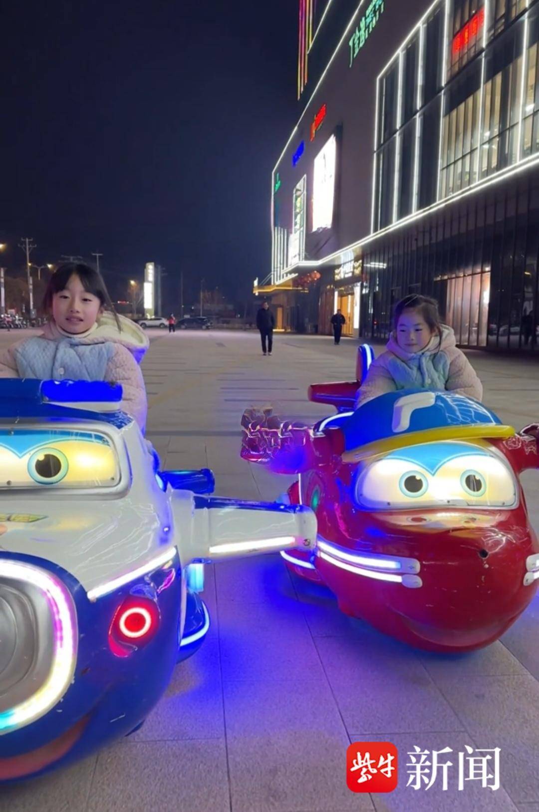 盐城滨海留守儿童姐妹获暖心援助,新学期立志努力学习,传递爱心_艾娜