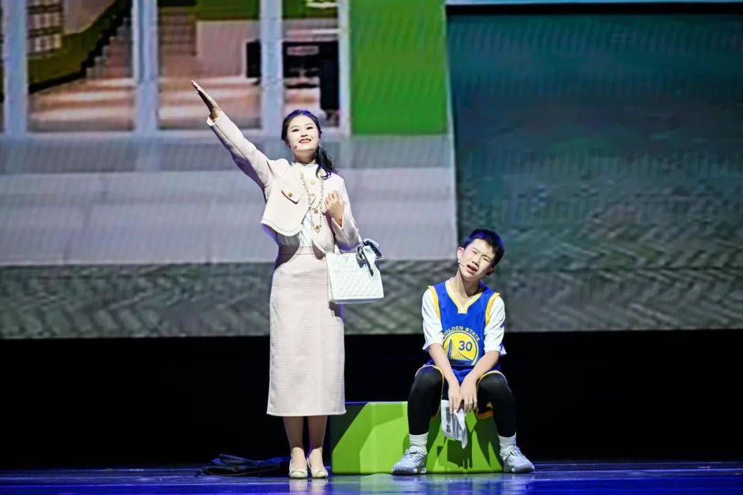 《觉醒年代》指导老师:张静静,修海峰温州市第二中学《阿噶人》指导