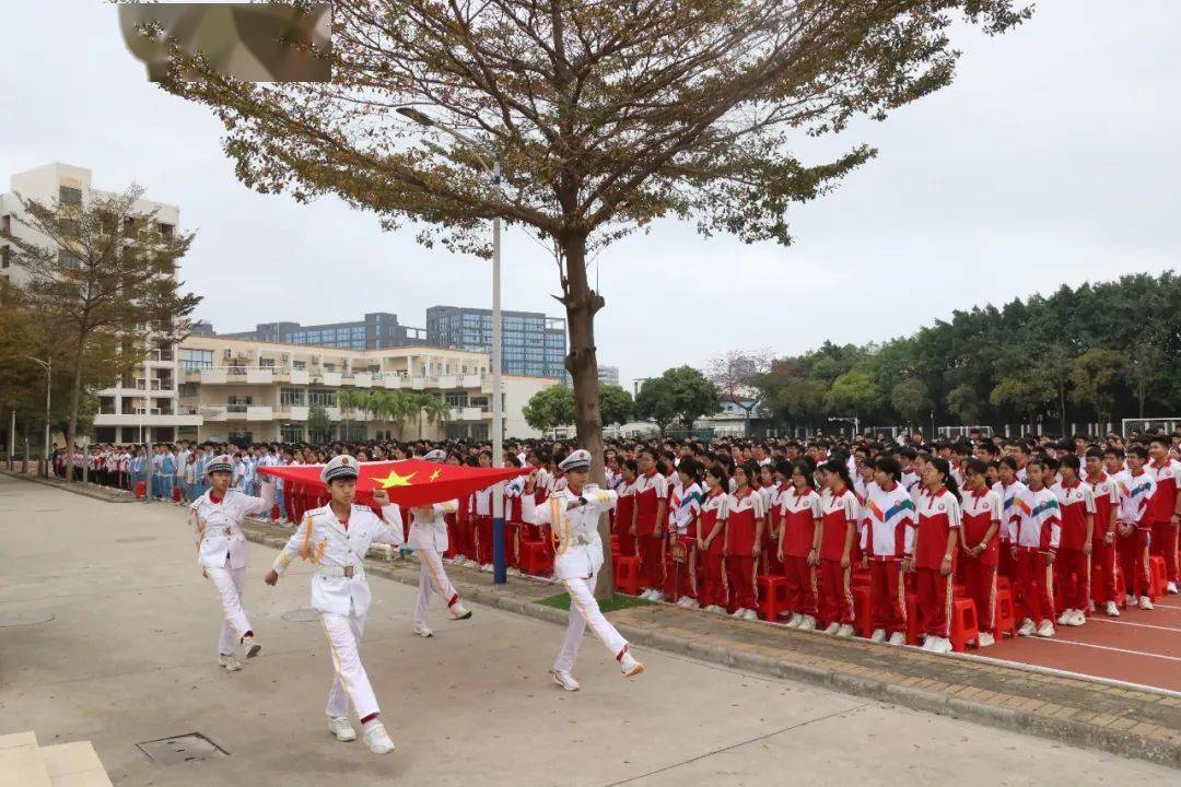 感满满开学大礼包,送福"跃龙门"桂城中心幼儿园带来精彩的舞蹈表演