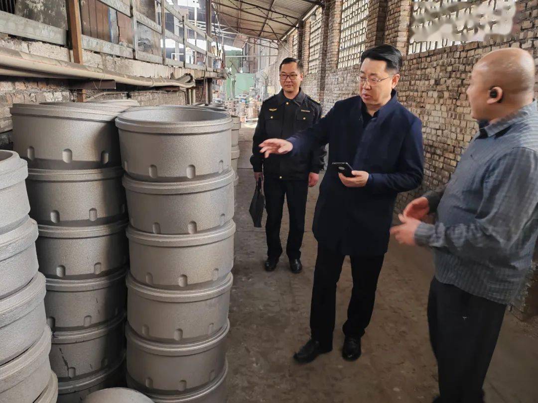 区应急管理局局长张正全,区应急管理综合行政执法支队支队长夏昌武