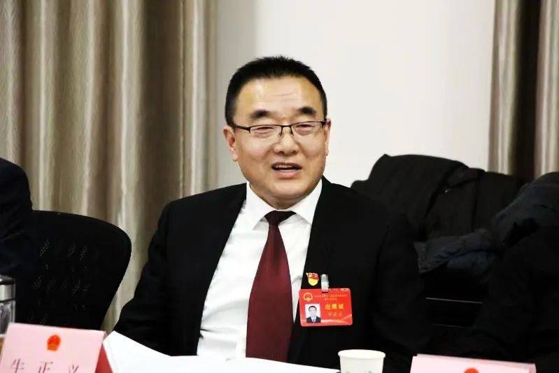 【代表委员风采】交流经验 "头脑风暴" 让代表收获满