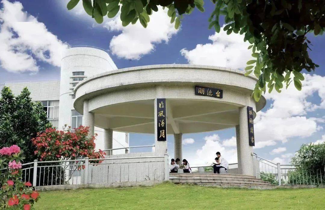 讲好南国故事 | 感恩母校行-回访揭东二中_教育_青春_宣传