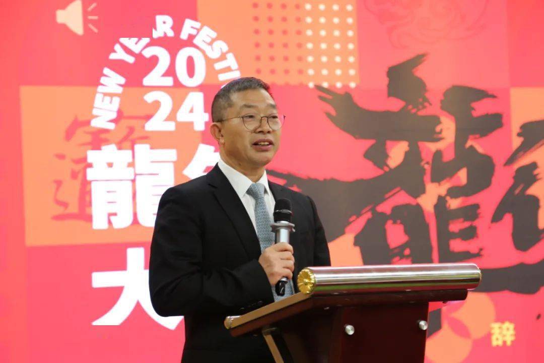 特稿| 2024甲辰龙年湖南侯氏宗亲新春团拜会在长沙举