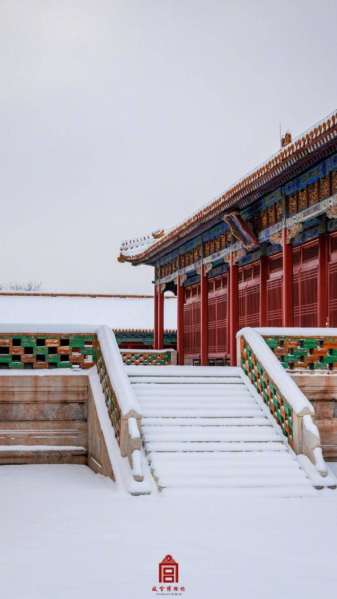 故宫博物院发18张雪景大图,六百年岁月痕迹,被大雪温柔包裹,未来5天