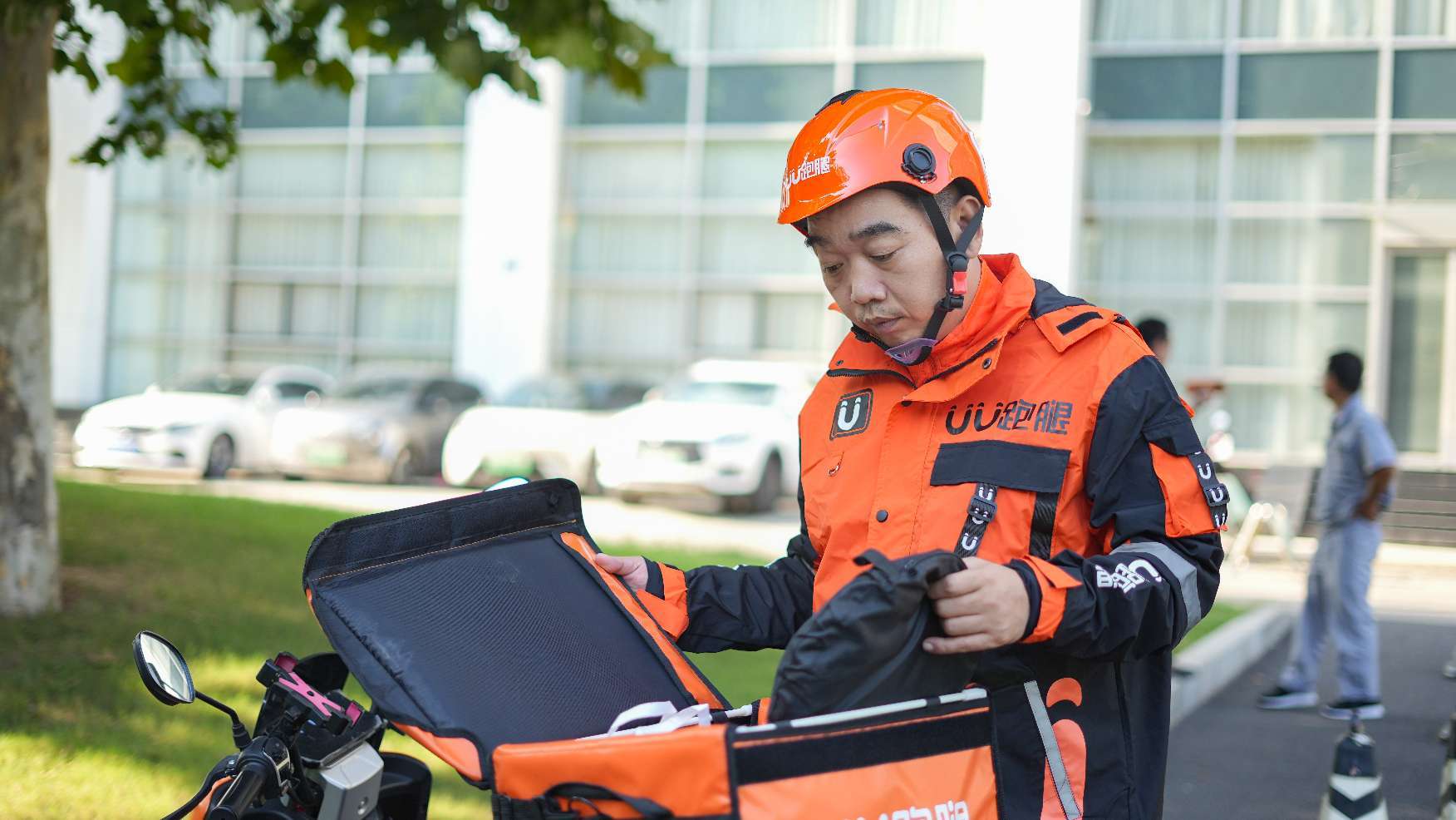 uu跑腿创始人乔松涛:要打造首家to p(people)平台_服务类型_培训_调研