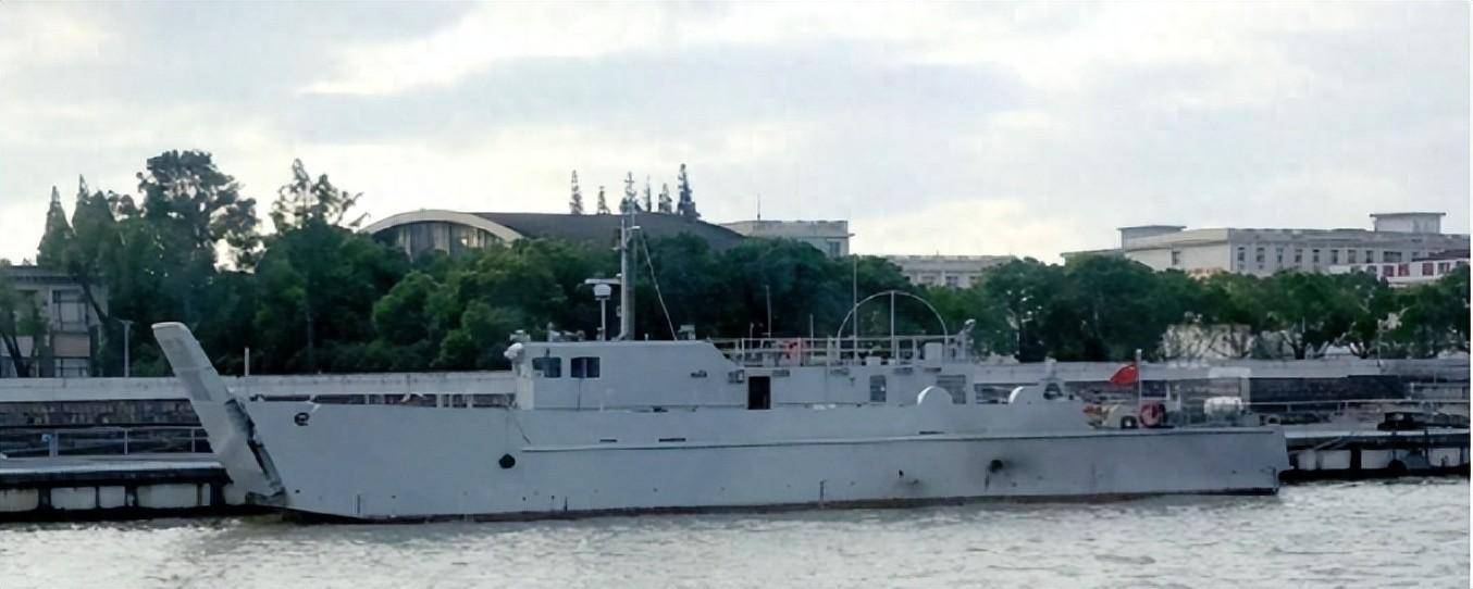 中美不约而同,同时开建新型机械化登陆艇