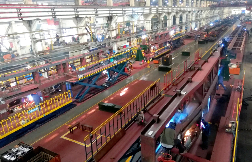 两家企业入选国家高端装备制造业标准化试点项目名单_公路_宽体_相关