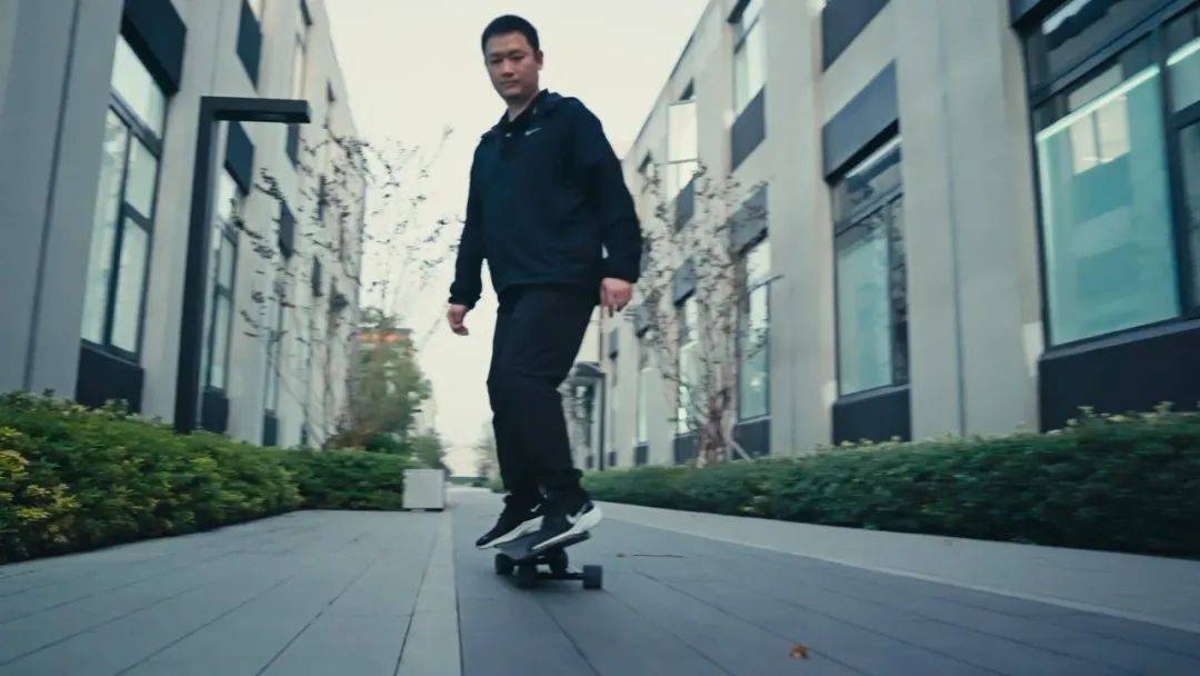 大家聊巨变丨金贤敏:量子的较量_中共上海市委_科技领域_中国