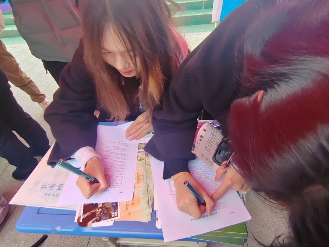 回访母校|赴宜宾市第一中学开展宣讲活动_西农_学子_进行