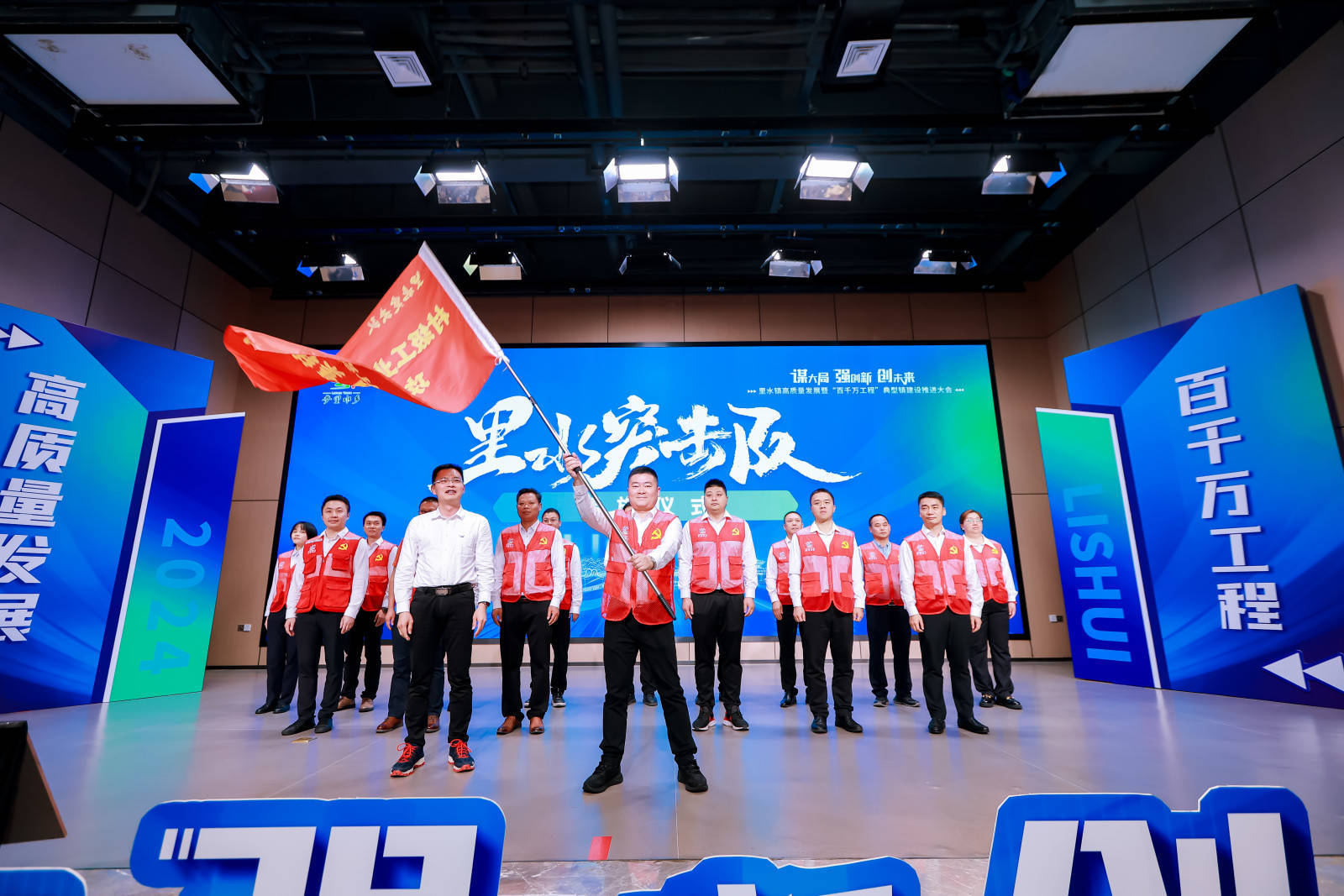 南海区委副书记,区长王勇表示,新型工业化,打持久战;高水平农业,强