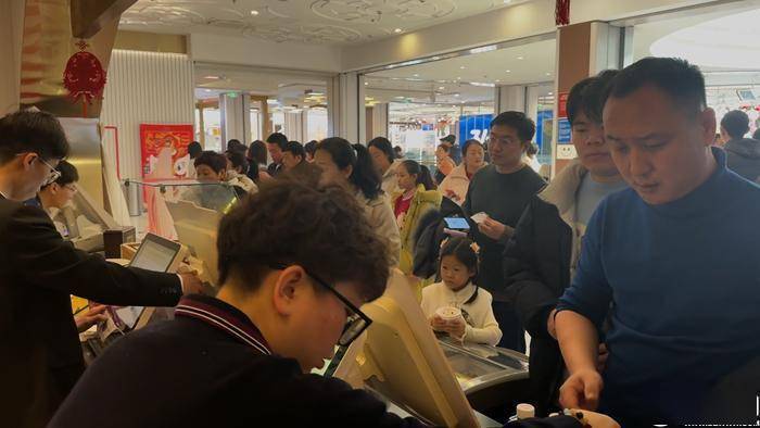 春节期间东营各大电影院黄金场次场场爆满 一天观影