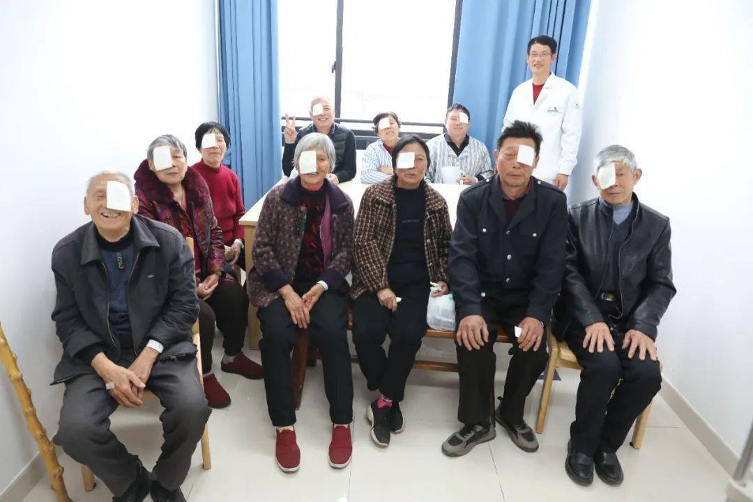 将东阳市中医院微信公众号设为星标