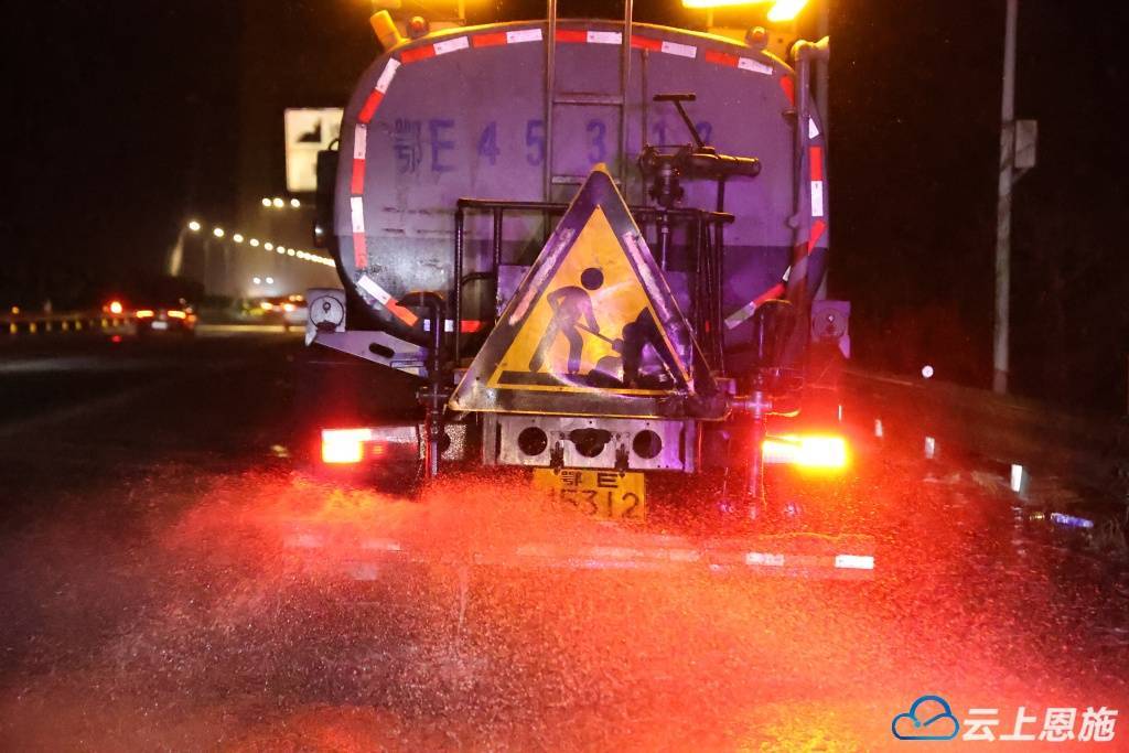 雨,雨夹雪,冻雨,冰粒,雪,霰,冰雹通通来袭,看鄂