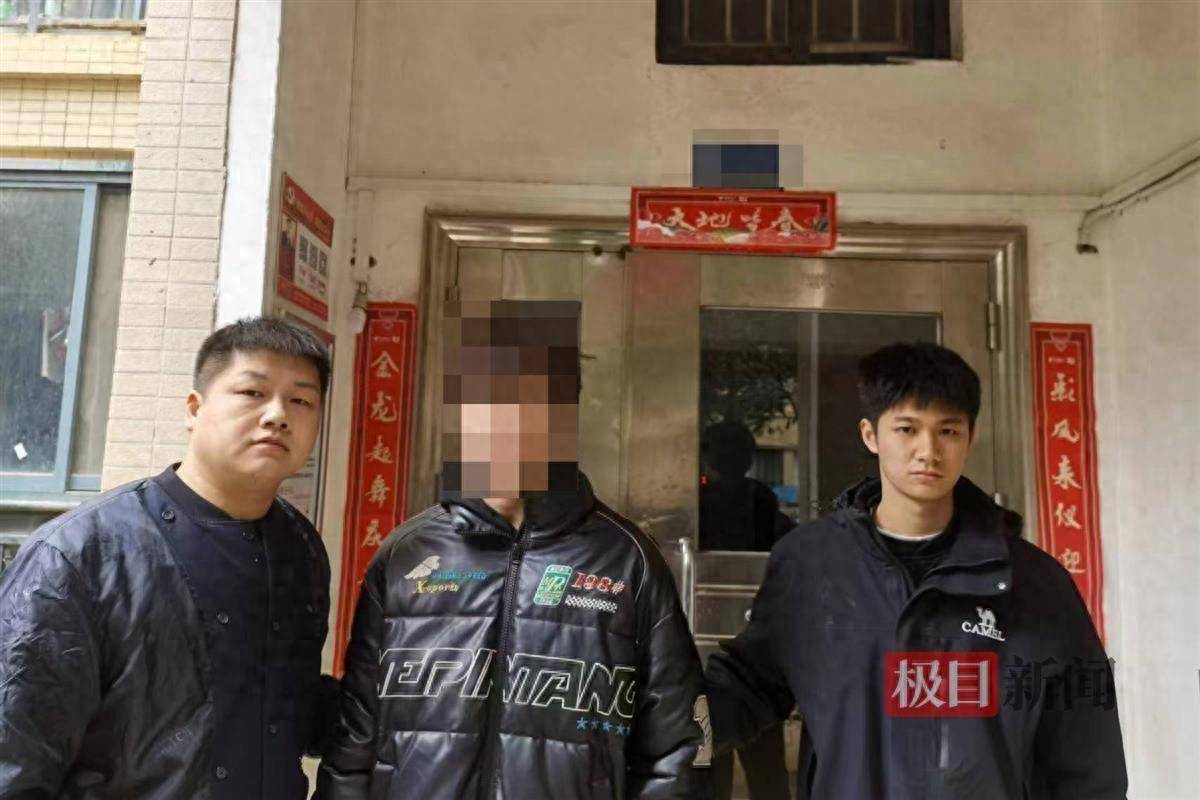 蟊贼找来货拉拉偷走小区摩托车,卖给朋友后出车祸被抓_钟某_监控_鄂