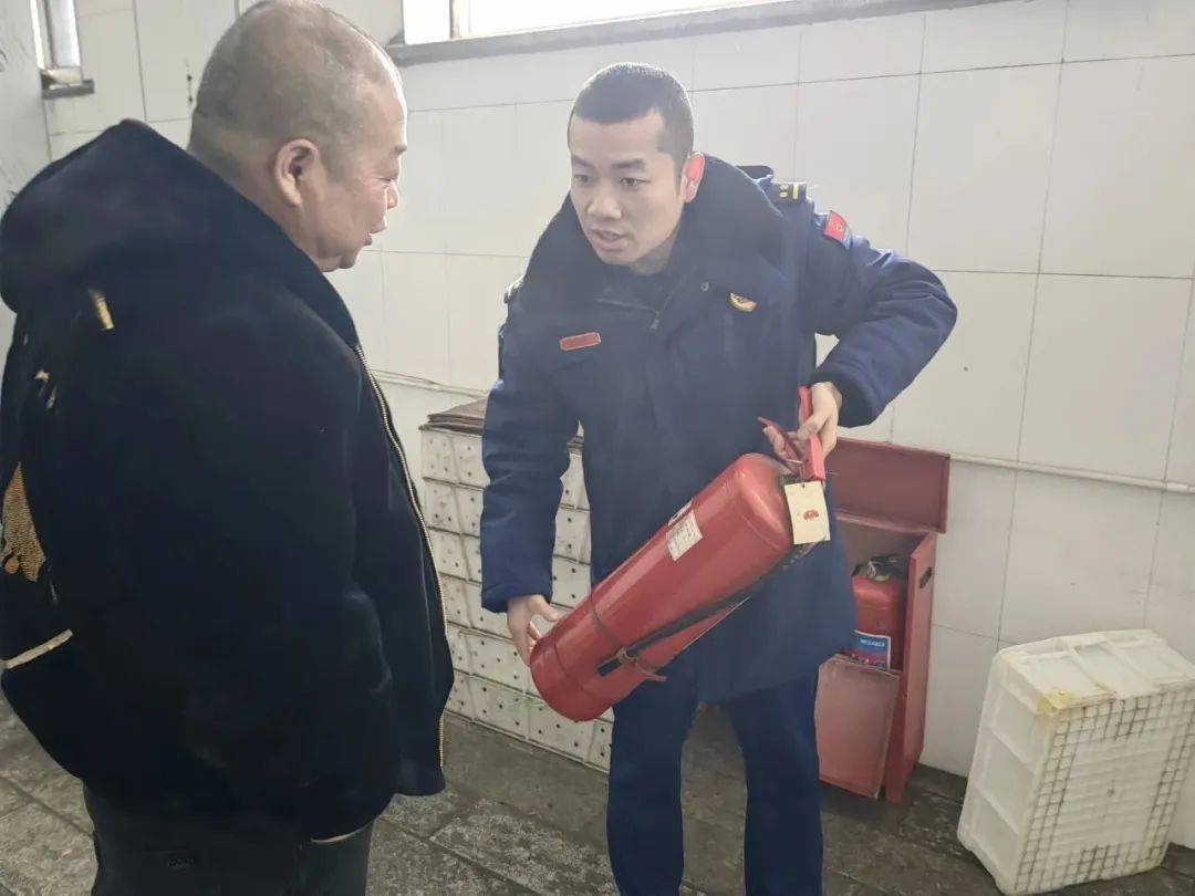 寿阳县消防救援大队走进山西省寿阳县健民实业有限公司开展消防安全