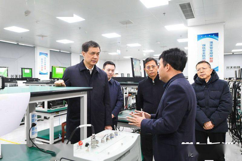 周海兵调研湖南湘江新区,望城区重点拟上市企业_工作_发展