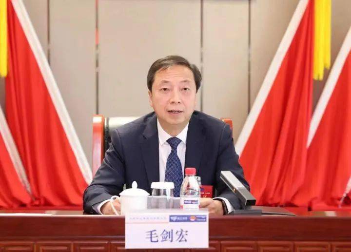 宁波舟山港董事长辞职_公司_浙江_毛剑宏