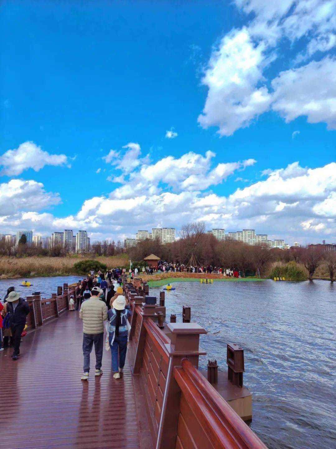 滇池绿道环草海段在建4座公厕预计一季度末建成_东风坝_建设_游客