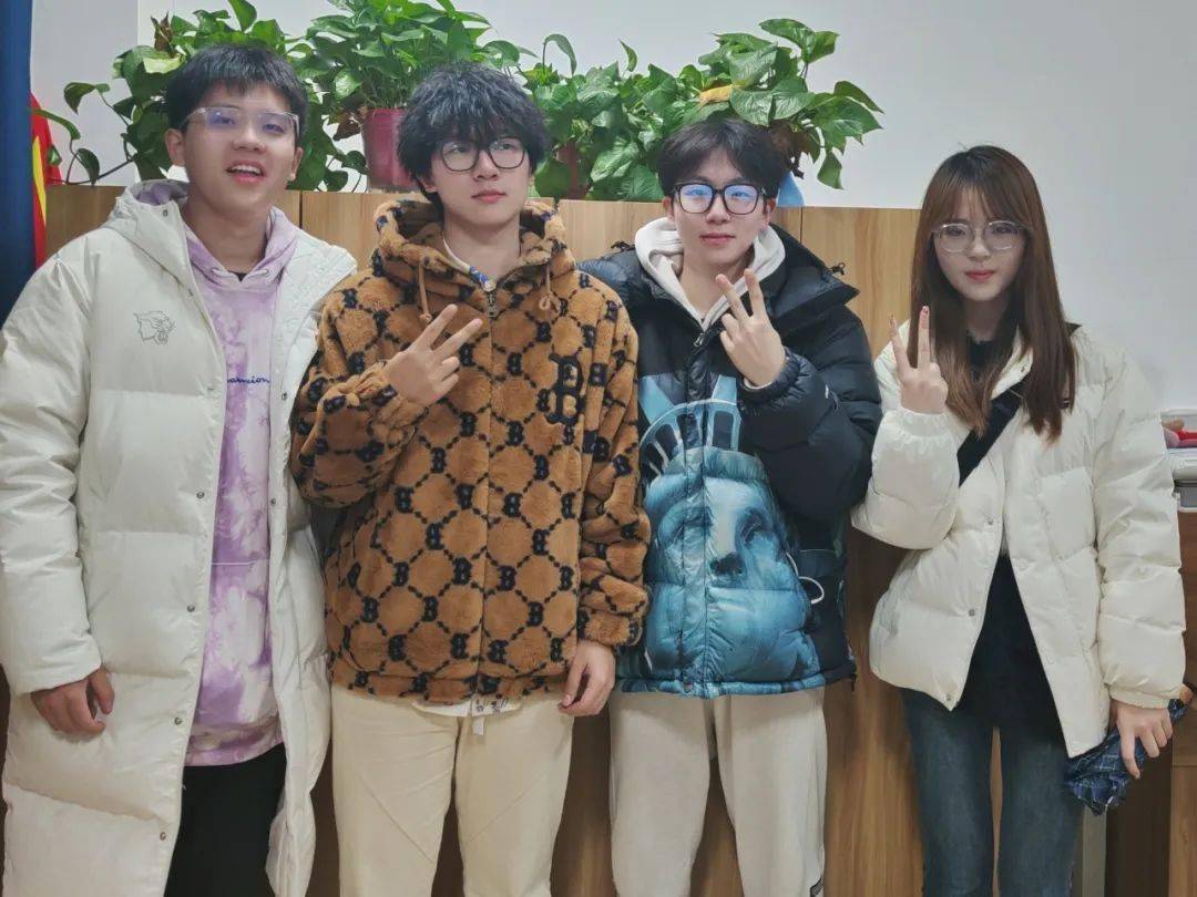 回访母校|赴西咸黄冈学校开展宣讲活动_西农_经验_学妹